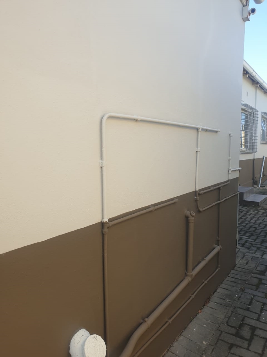 9 Bedroom Property for Sale in Greenfields Eastern Cape